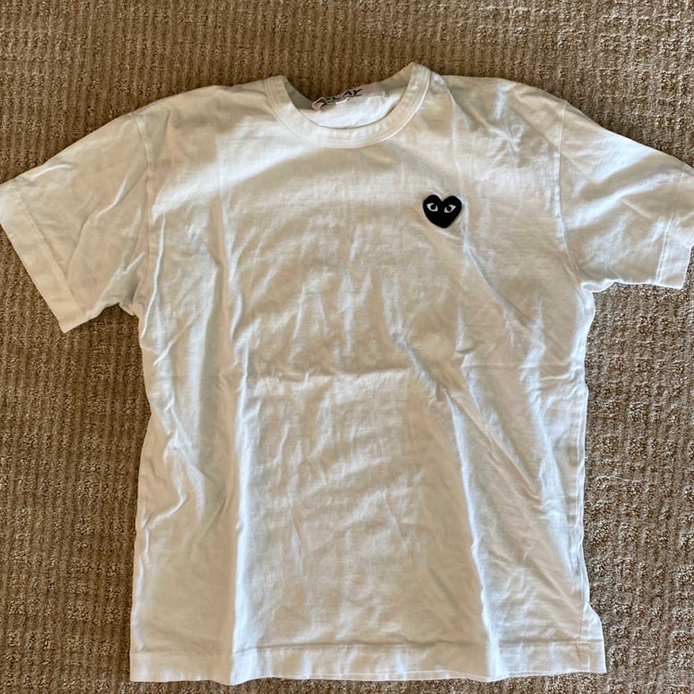 Play Comme des GARCONS white shirt. Size L.
